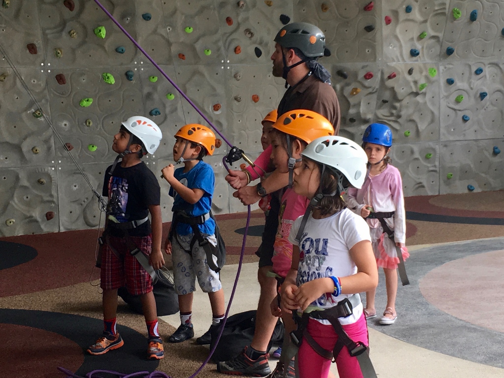 Village Camps International Summer Camp VDC Singapore 2017-07-28 https://www.villagecamps.com/journals_admin/images/1689-4183-IMG_9137 (1024x768).jpg